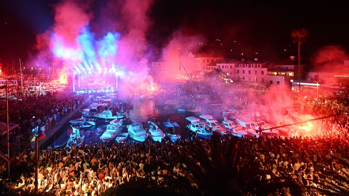 Pročitajte više o članku TRAG  U BESKRAJU 29.7.2025. – izlet u Vela Luku